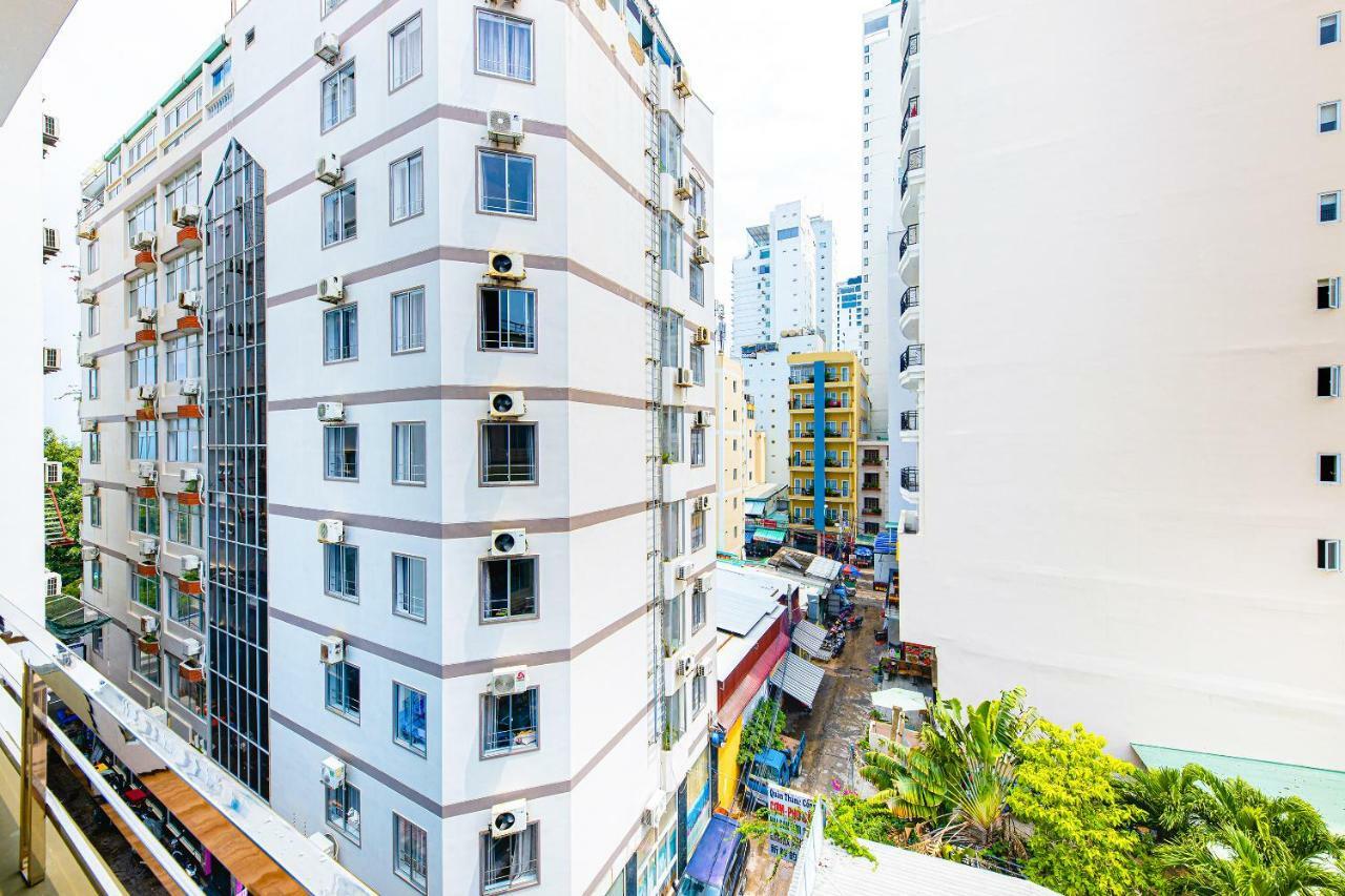 M&C Hotel Nha Trang Exterior photo